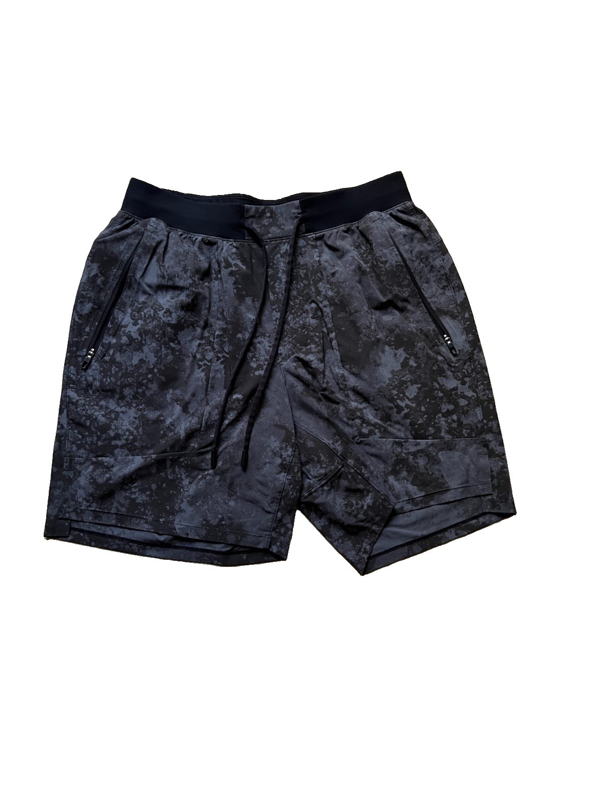 Lululemon Men\'s Tactile Print License To Train Linerless Shorts Size Medium Lululemon Men\'s Tactile Print License To Train Linerless Shorts Size Medium