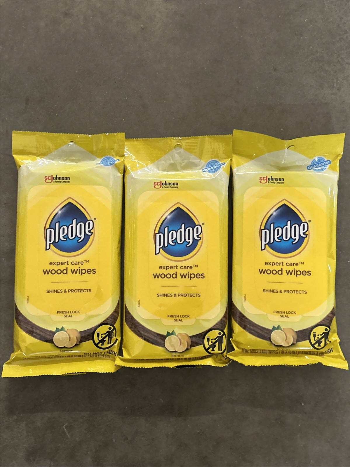 3 PACKS Pledge 72807 Lemon Scented Pre-Moistened Cloth Wipes 7\