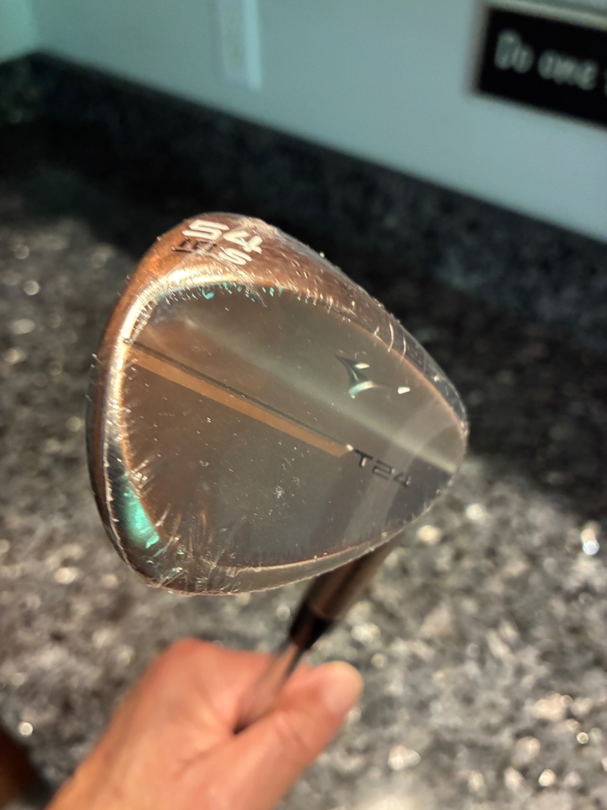NEW MIZUNO T24 RH 54* 10* Bounce Copper S Grind Dynamic Gold Tour MCC Grip $100 NEW MIZUNO T24 RH 54* 10* Bounce Copper S Grind Dynamic Gold Tour MCC Grip $100