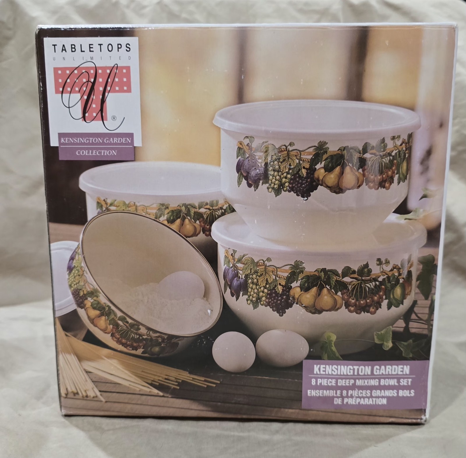 NEW Tabletops Unlimited Kensington Garden 8 Pc Mixing Bowl Set With Plastic Lid