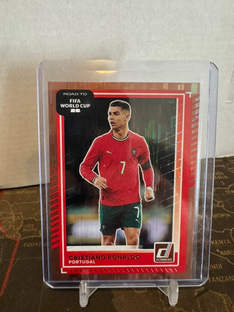 2025-26 Donruss Road to FIFA World Cup 26\' Cristiano Ronaldo Bronze #91 (C) 2025-26 Donruss Road to FIFA World Cup 26\' Cristiano Ronaldo Bronze #91 (C)
