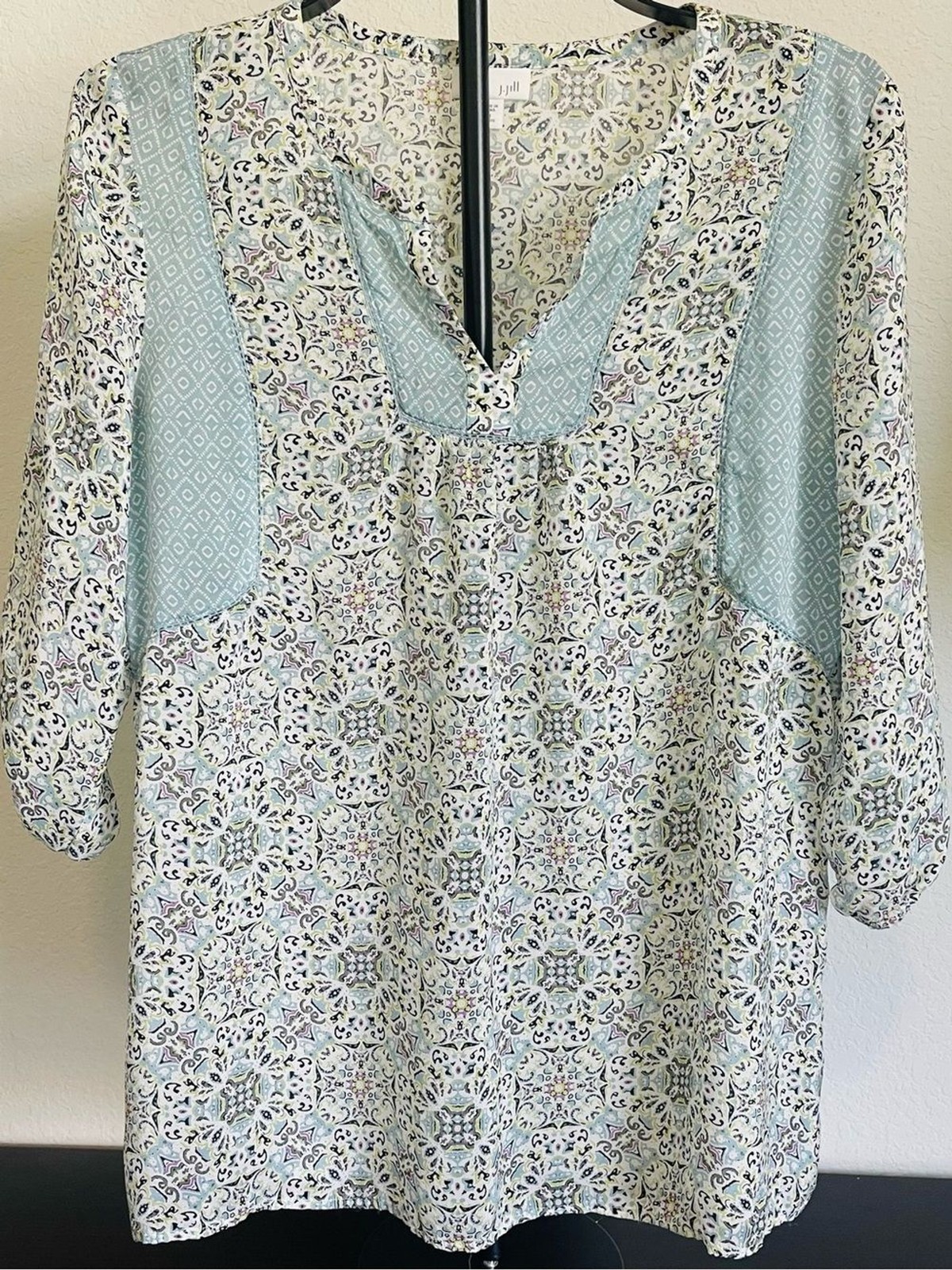 J. Jill Mixed Print V-Neck Tunic Blouse Top Blue White Petite Medium