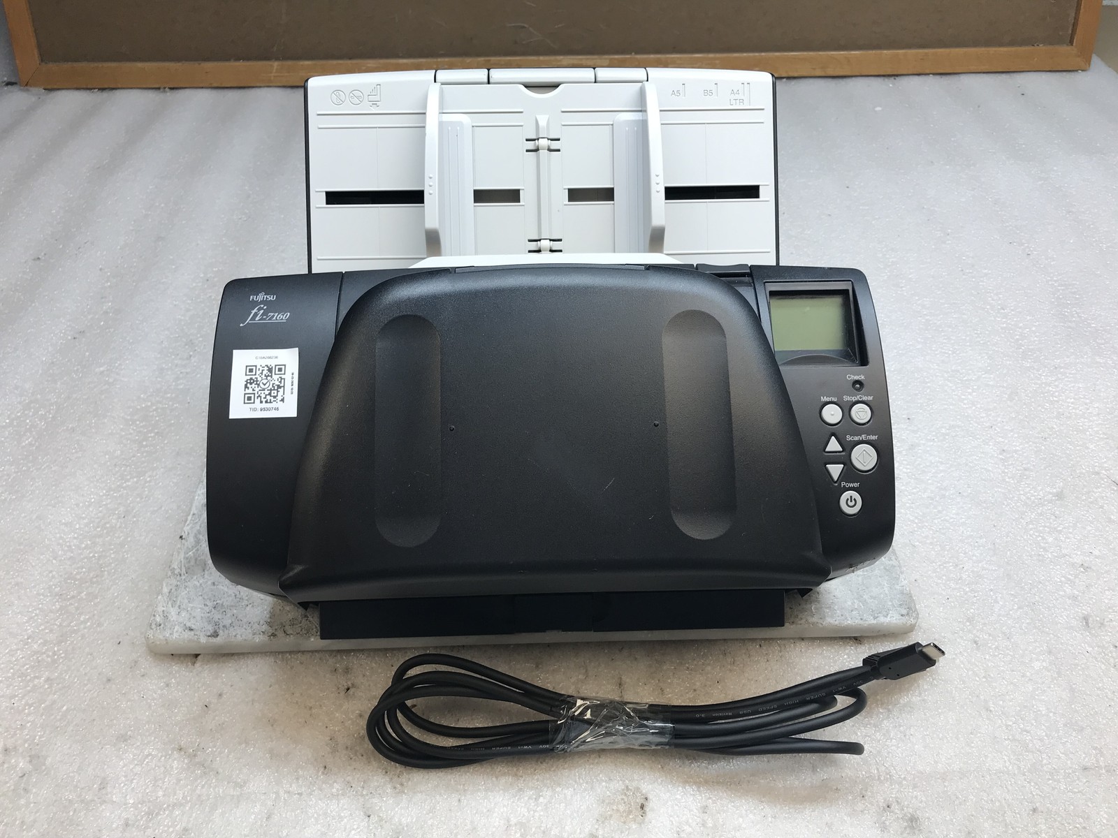 FUJITSU fi-7160 Color Duplex Document Scanner - 3447 Pg Ct - NO Power Adaptor