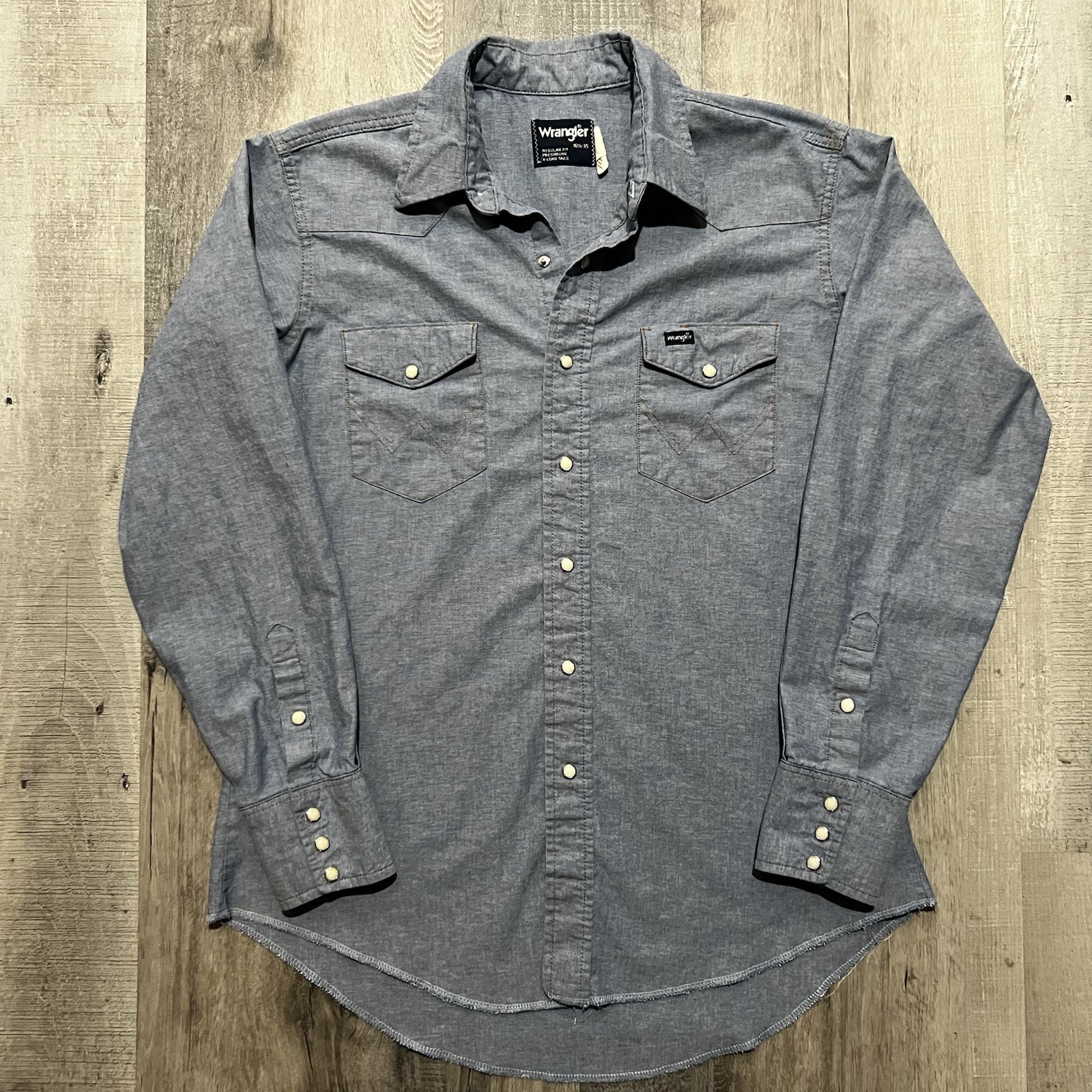 Vintage Wrangler Western Chambray Pearl Snap Shirt Light Blue X-Long Tails Sz L