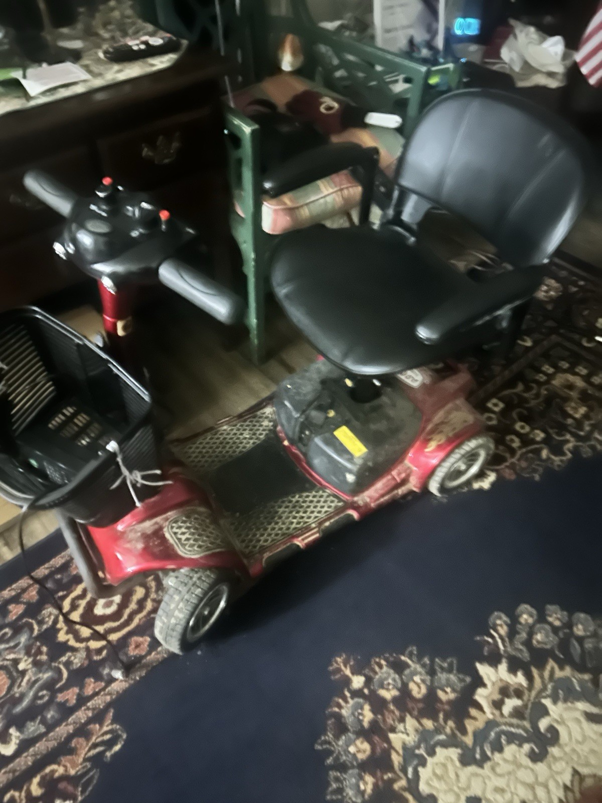 Pride 4-Wheel Mobility Scooter 4-Wheeled Scooter Red Black (Pre-Owned) Pride 4-Wheel Mobility Scooter 4-Wheeled Scooter Red Black (Pre-Owned)