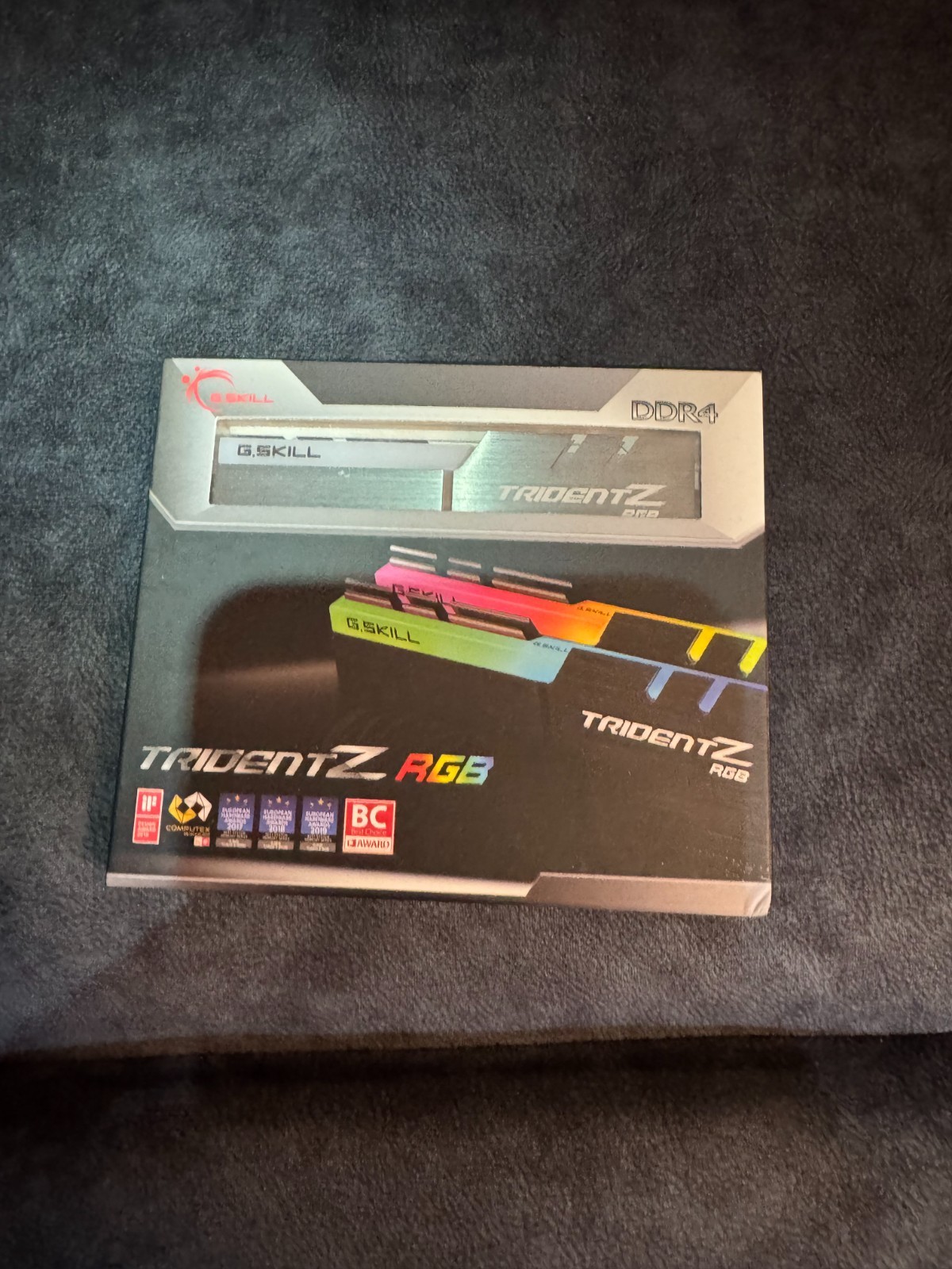 G.SKILL Trident Z RGB 16GB (2x8GB) DDR4 RAM Memory Kit EXCELLENT CONDITION G.SKILL Trident Z RGB 16GB (2x8GB) DDR4 RAM Memory Kit EXCELLENT CONDITION