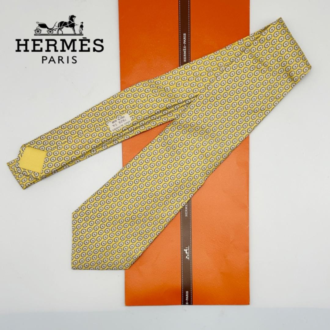 HERMÈS Yellow Tie Silk Men Patterned Logo France 600657