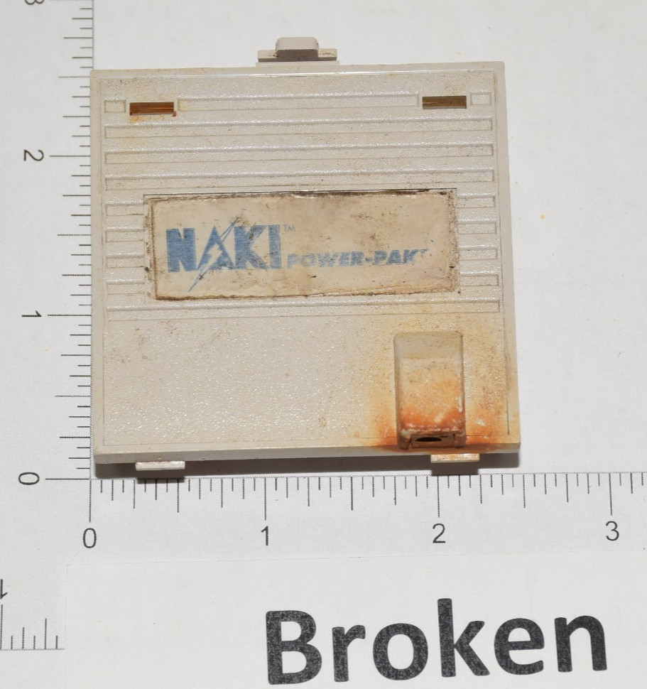 Broken - Action Pak by Naki Power Pak for Nintendo Gameboy Rechargeable Battery Broken - Action Pak by Naki Power Pak for Nintendo Gameboy Rechargeable Battery