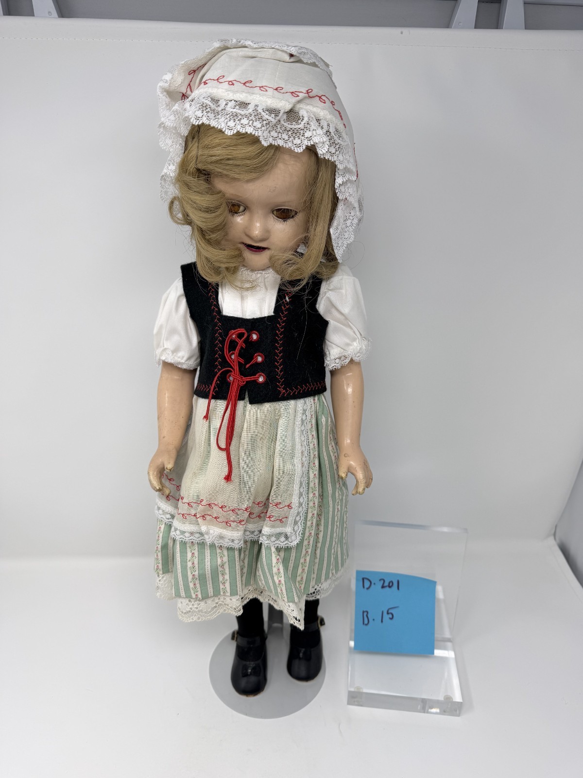 Vintage 1930s-40s Composition Doll Sleep Eyes Blonde European Folk Costume