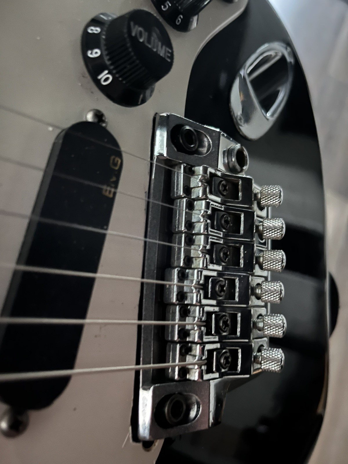 Vintage 1984 Ibanez Pro Rock'r Tremolo Bridge Saddle Chrome - Japan MIJ Roadstar Vintage 1984 Ibanez Pro Rock'r Tremolo Bridge Saddle Chrome - Japan MIJ Roadstar