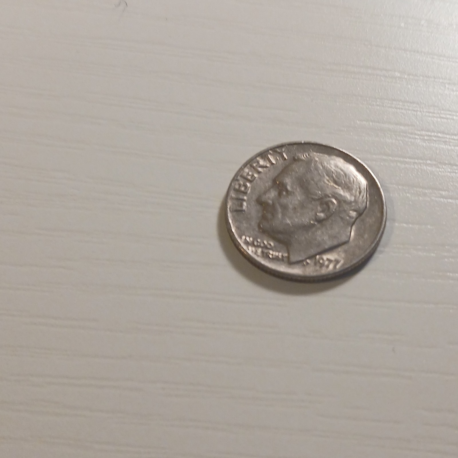 1977 Roosevelt Dime DDO Error \