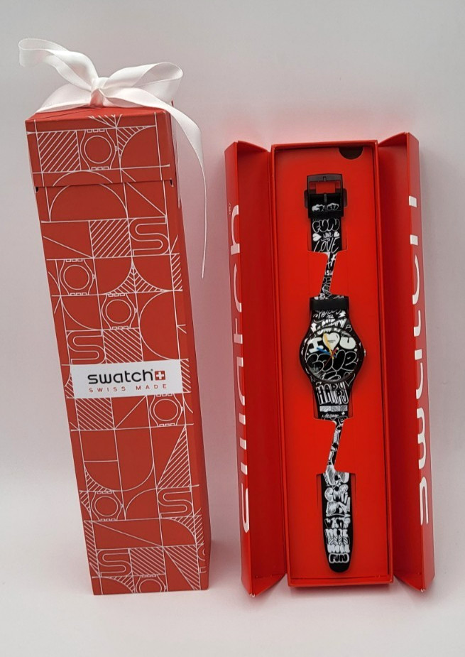 Swatch LOVE WALL SUOB125 New Gent Black White Swiss Quartz Watch 41mm