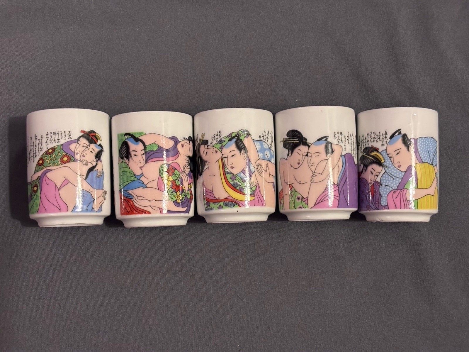 Vintage Japanese Shunga Sake Cups Set 5 Signed Bihou 美峰 Erotic Ukiyo-e Porcelain Vintage Japanese Shunga Sake Cups Set 5 Signed Bihou 美峰 Erotic Ukiyo-e Porcelain