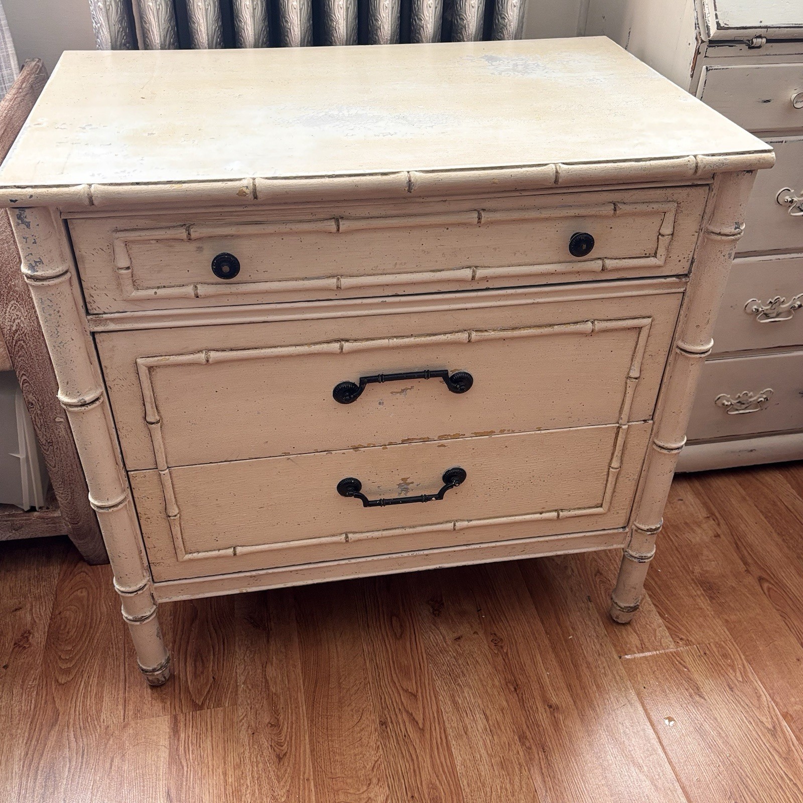 Vintage Thomasville Faux Bamboo 3-Drawer Nightstand | Hollywood Regency | 1968
