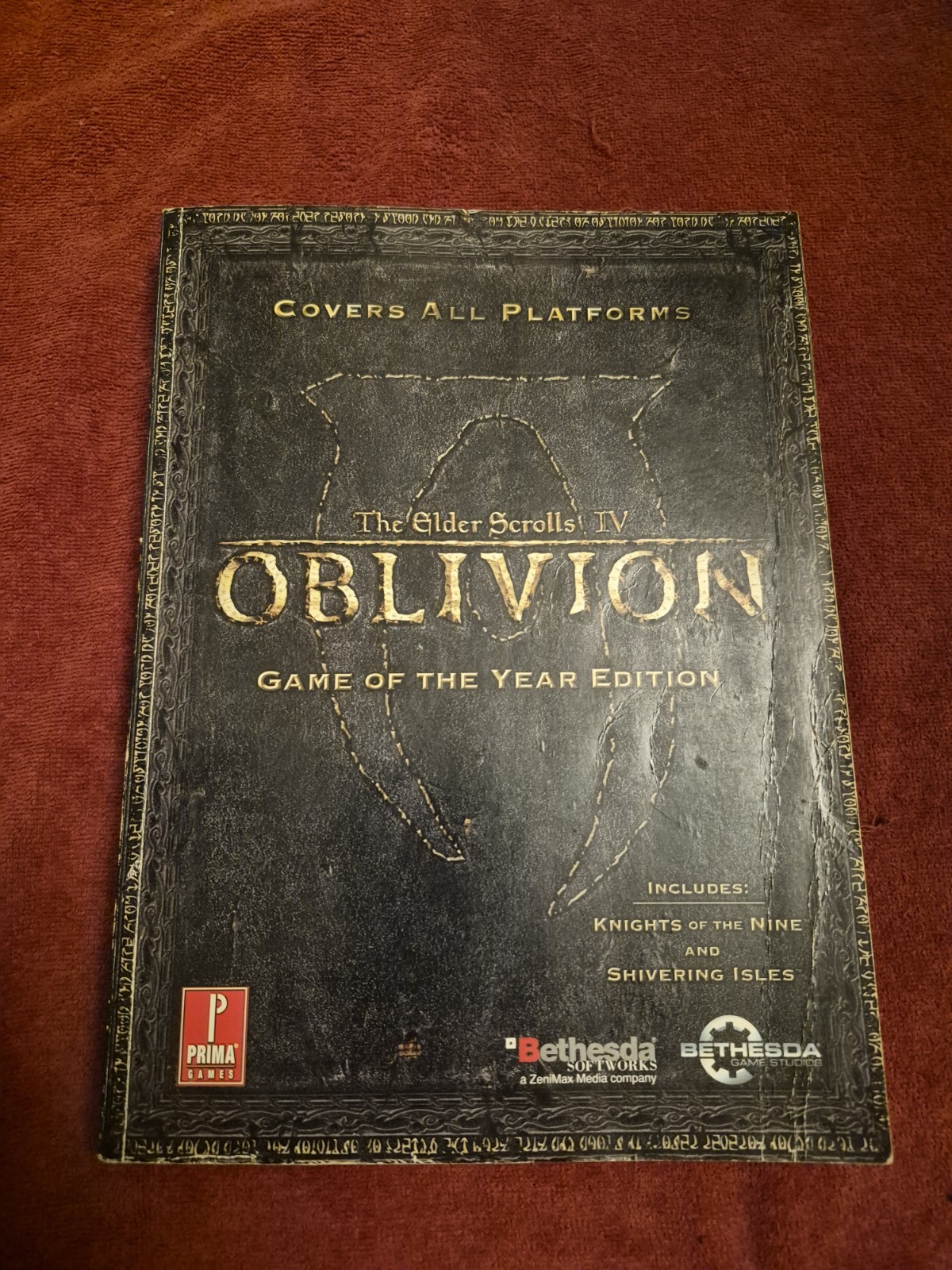Elder Scrolls IV: Oblivion Game of the Year Edition Prima Strategy Guide 