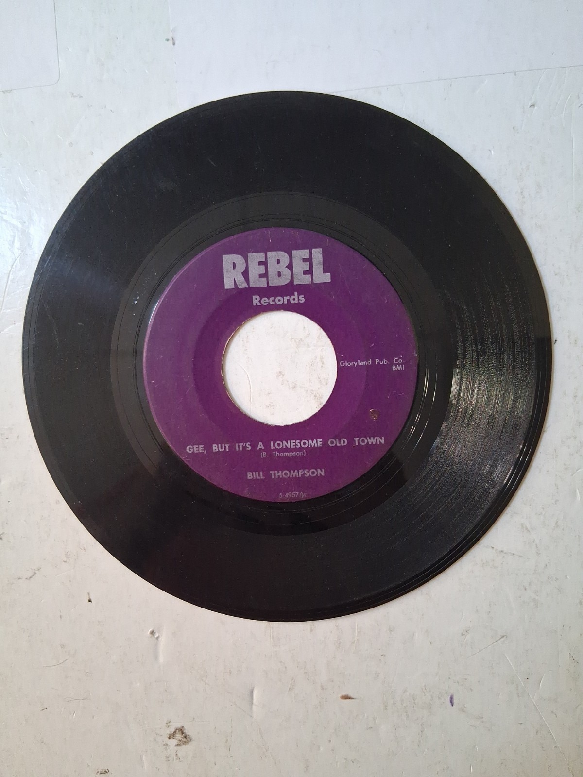 45 RPM Country/Bluegrass Bill Thompson Gee, But It\'s A Little Lonesome Town VG