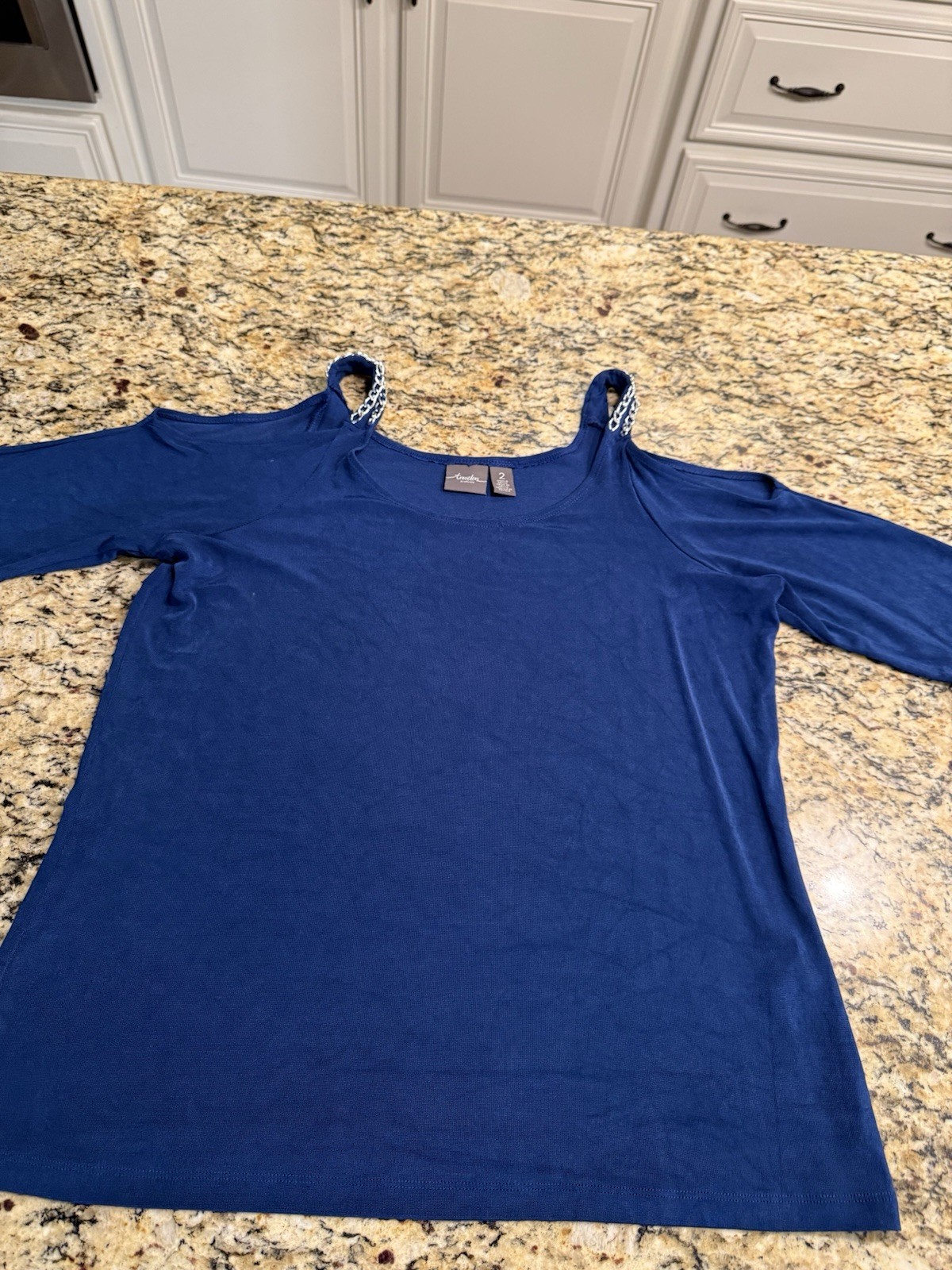 Travelers by Chicos Size 2 Women\'s Cold shoulder Top with Silver Chain Accents