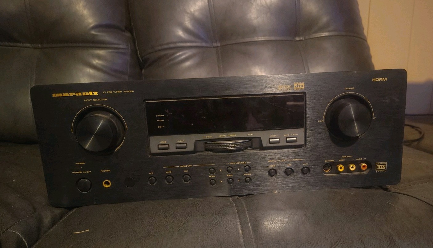 Pre-owned Rare Marantz AV9000/U1B  AV Pre Tuner Receiver 5.1 Channel w/S-video 