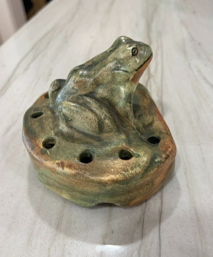 Vintage Weller Coppertone  Flower Frog 