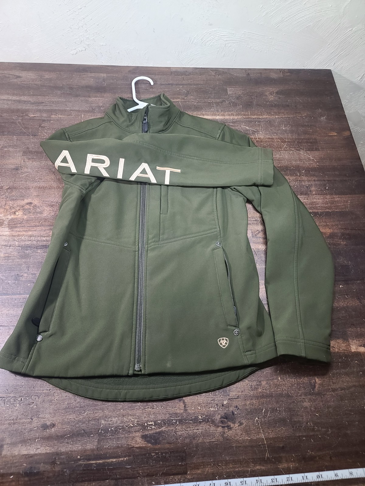 Ariat Tek Women\'s Soft shell Jacket Medium Green Zipper Pockets Cowgirl Country