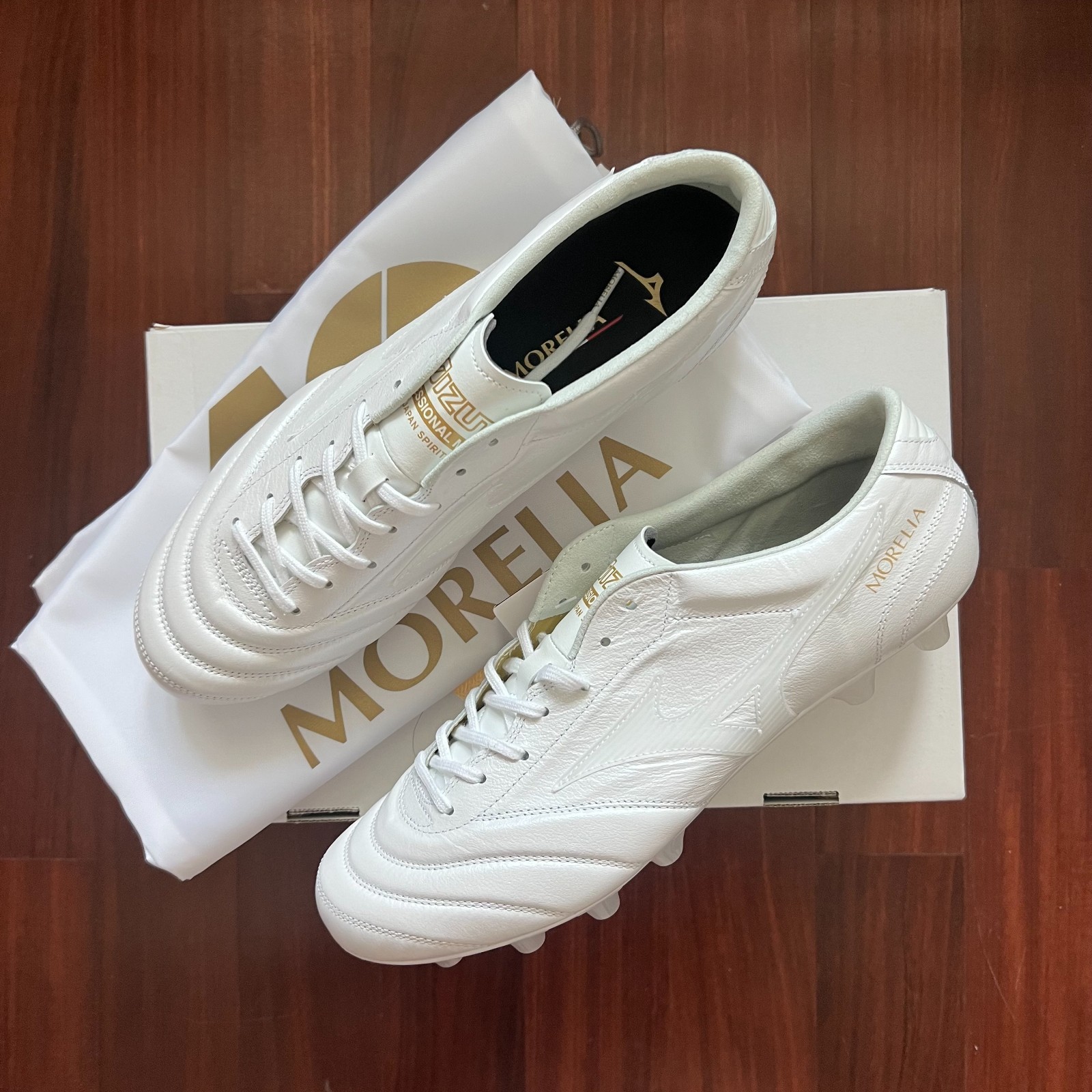 Mizuno Morelia UL Japan MD 40th Anniversary Mens Soccer Cleats P1GA2599-99