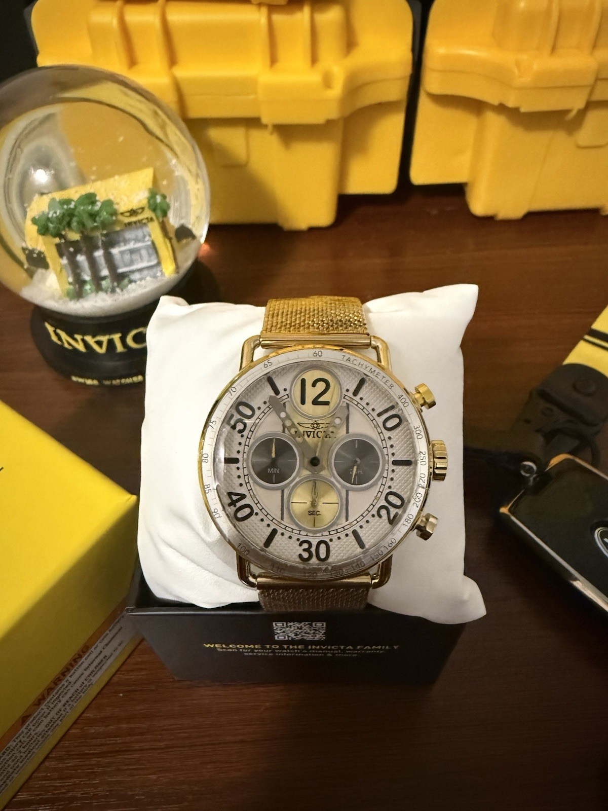 Invicta Speedway Men\'s 45mm Quartz Gold Mesh Chronograph Tachymeter Watch