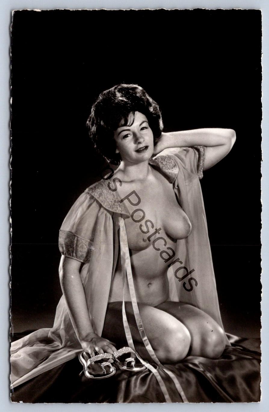 K64/ Pretty Woman Risque Paris France Non-Postcard c1920s Photograph 61