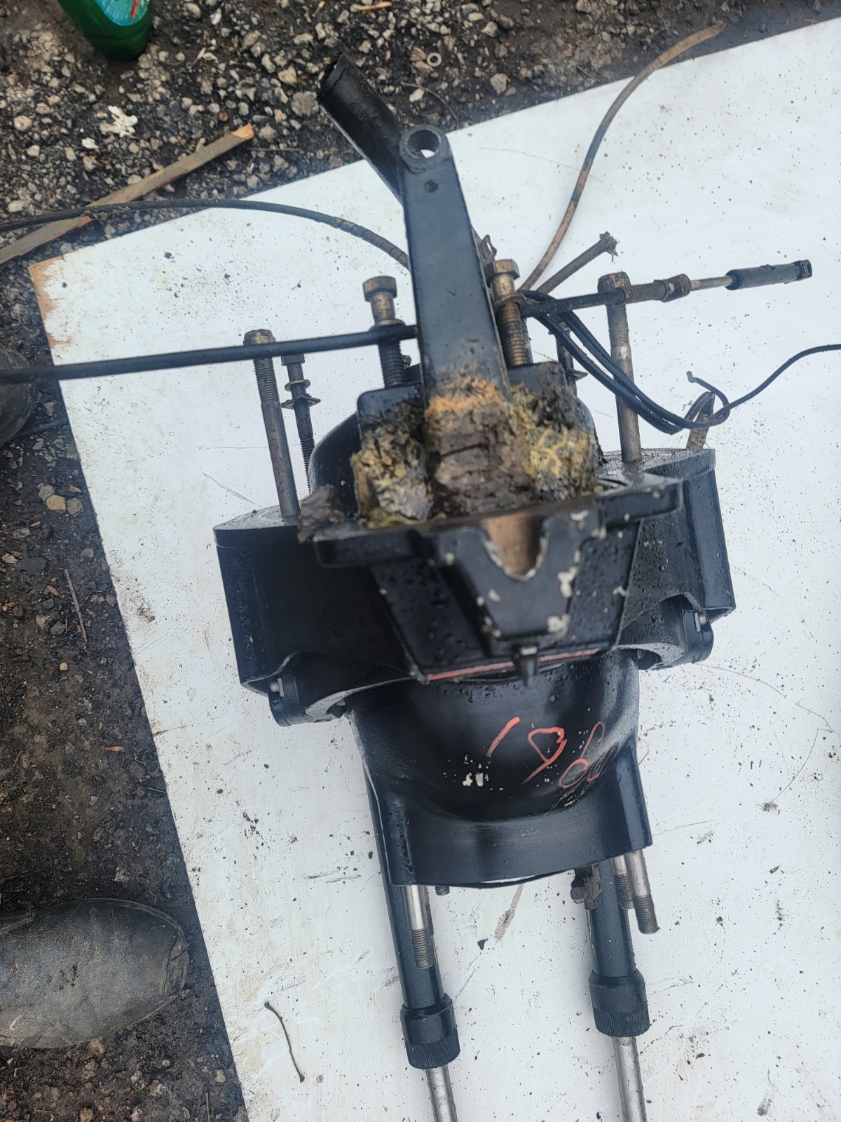 Mercruiser  Pre Alpha   Gimbal and Rams
