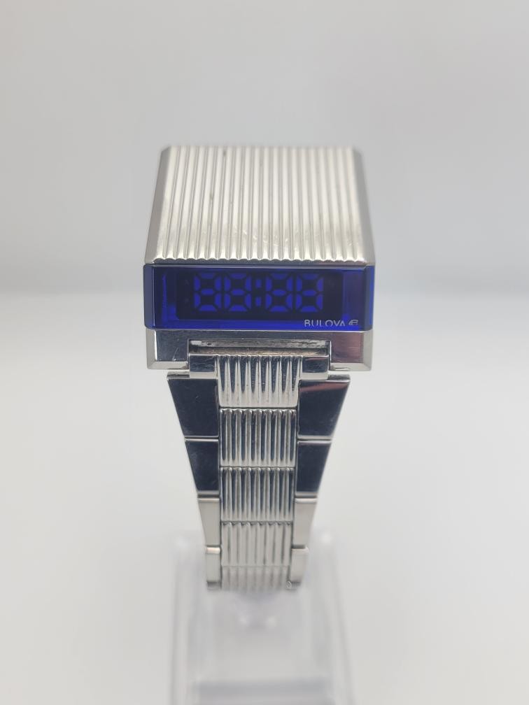 BULOVA Gent's Wristwatch COMPUTRON 96C139 (SBL016563)