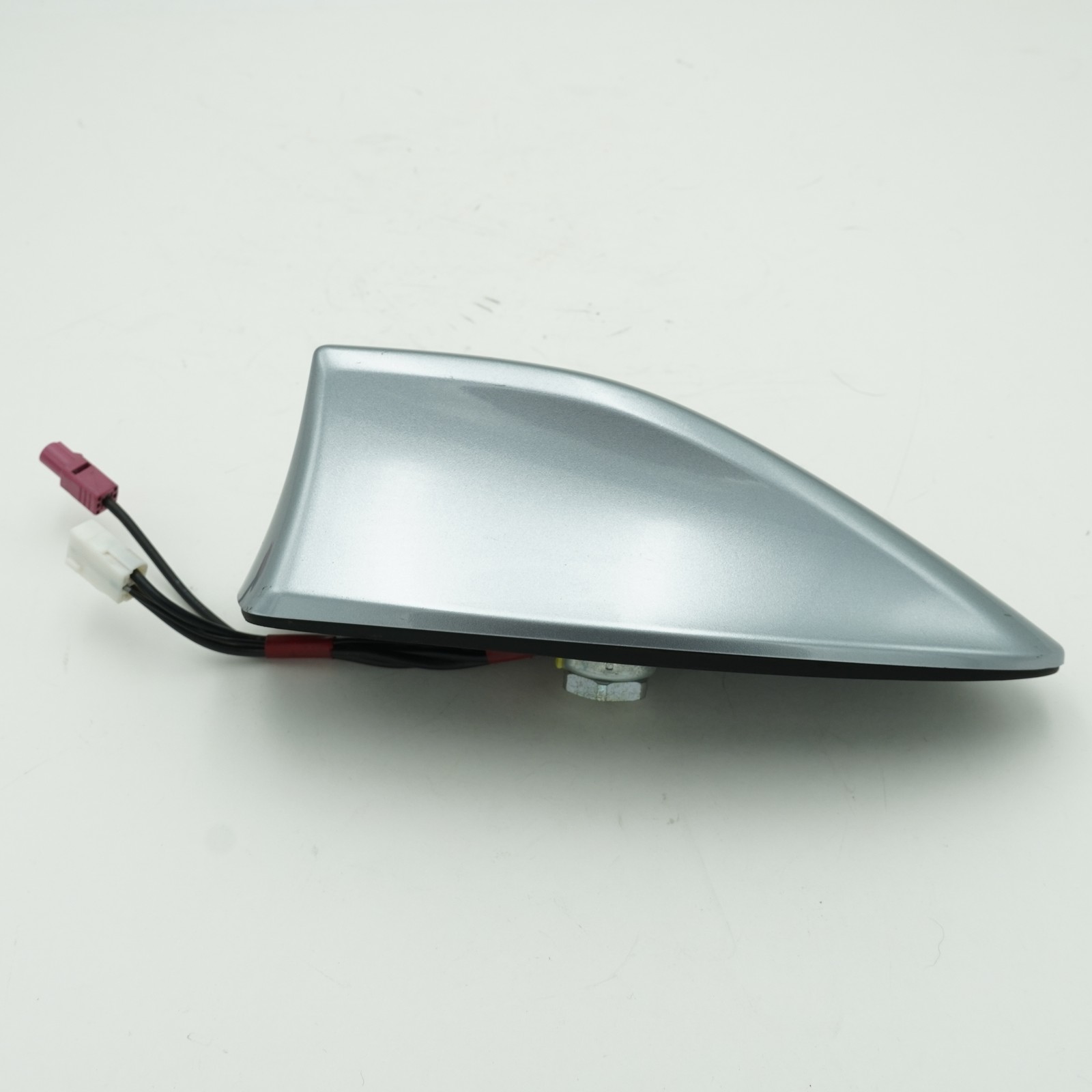 2018-2021 Subaru Crosstrek Silver Roof Antenna Satellite Radio 86321FL800TQ 4785 2018-2021 Subaru Crosstrek Silver Roof Antenna Satellite Radio 86321FL800TQ 4785