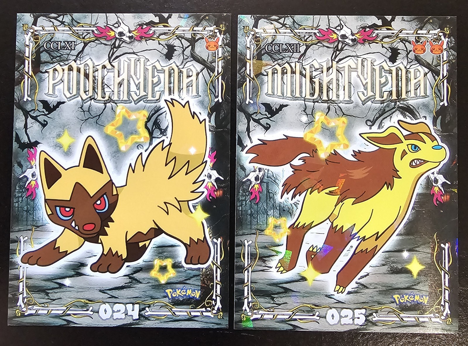 POOCHYENA X MIGHTYENA SHINY LOT - POKEMON PRISMA HALLOWEEN CCG HOLO 2026 POOCHYENA X MIGHTYENA SHINY LOT - POKEMON PRISMA HALLOWEEN CCG HOLO 2026