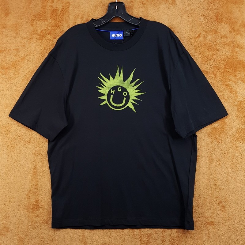 HUGO BOSS Shirt Mens Medium Black Pullover Crew Graphic Logo T-Shirt Tee