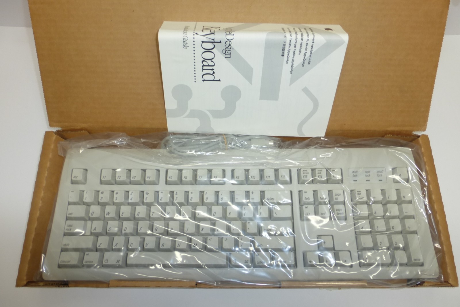 Apple Design Keyboard New in Factory Box Vintage Rare Mac M2891LL/A Macintosh