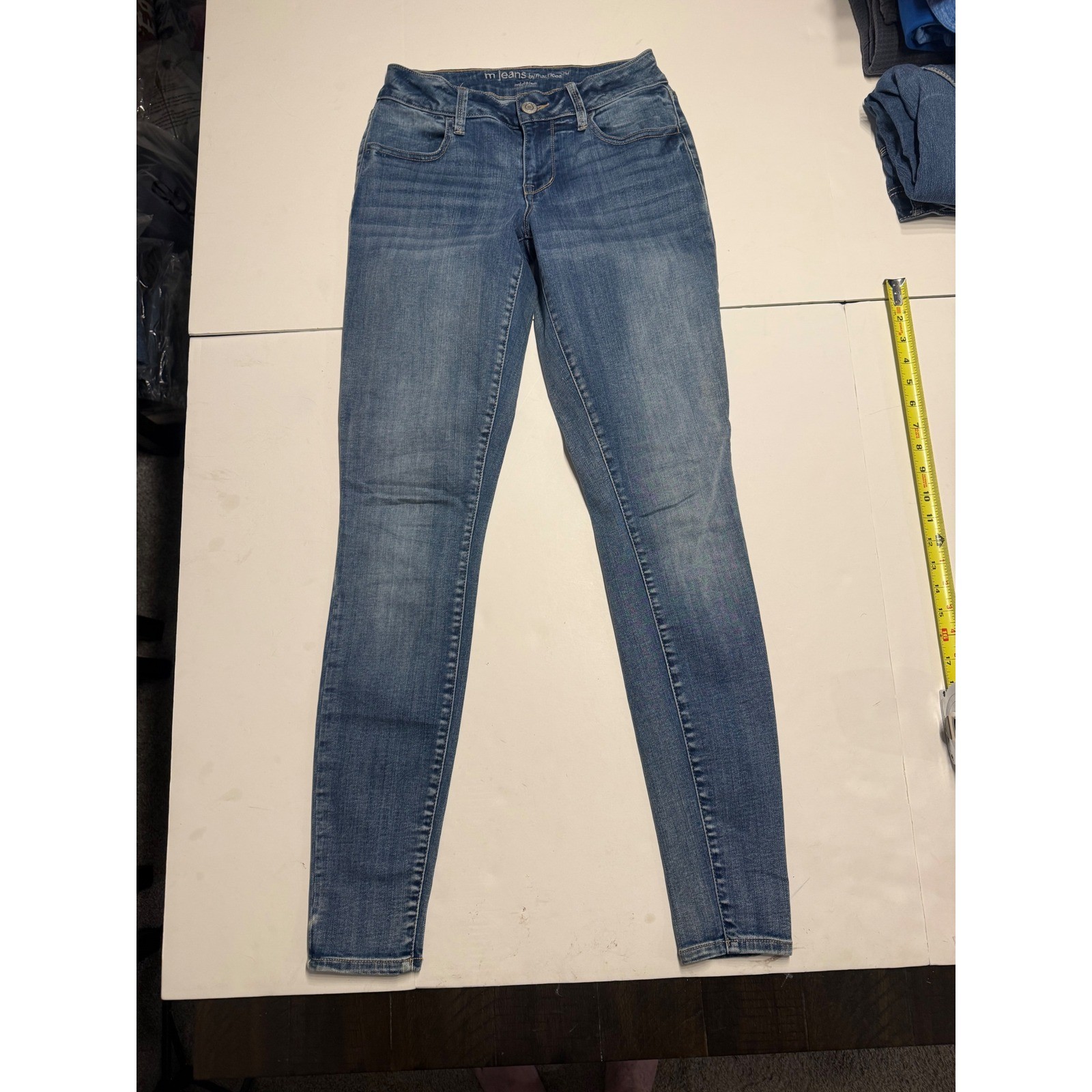 Maurices M Jeans Womens XS Long Mid Rise Skinny Jeans Medium Wash Blue Denim