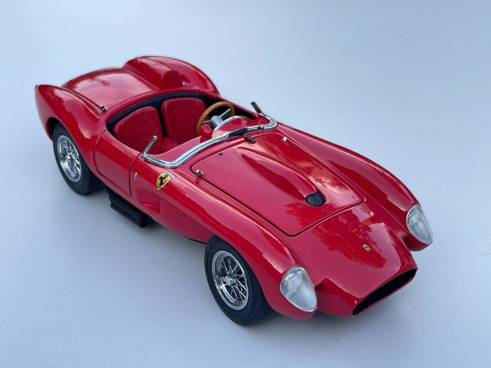 Danbury/Franklin Mint 1:24 1958 Ferrari 250 Testa Rossa Classic Italian model 18