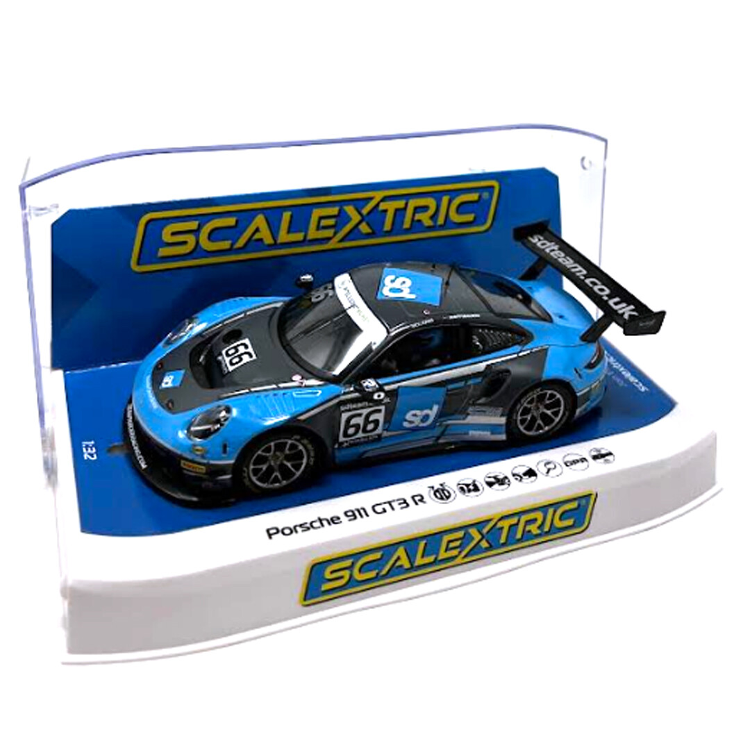 Scalextric C4415 Porsche 911 GT3 R - Team Parker - British GT 2022 1/32 Slot Car