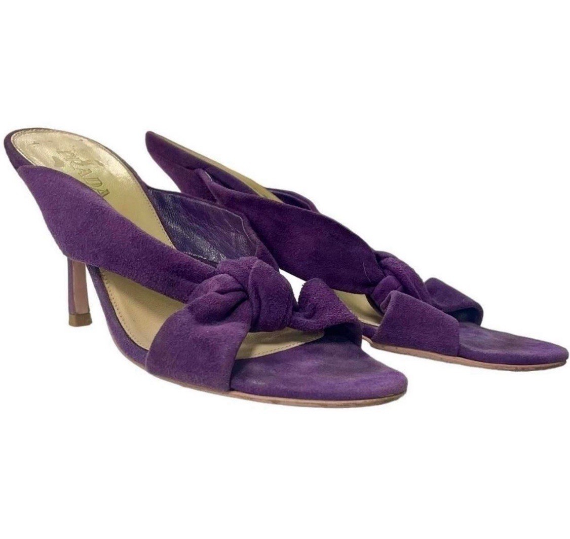 Prada Purple Suede Bow Slide Sandals Open Toe Stiletto Slip On Women 8.5 Prada Purple Suede Bow Slide Sandals Open Toe Stiletto Slip On Women 8.5
