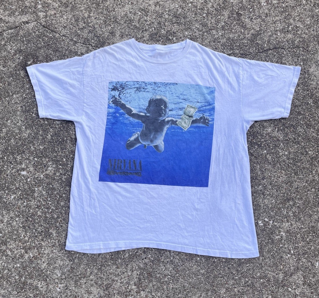 Vintage 2002 Nirvana Nevermind grunge band tee xl Vintage 2002 Nirvana Nevermind grunge band tee xl