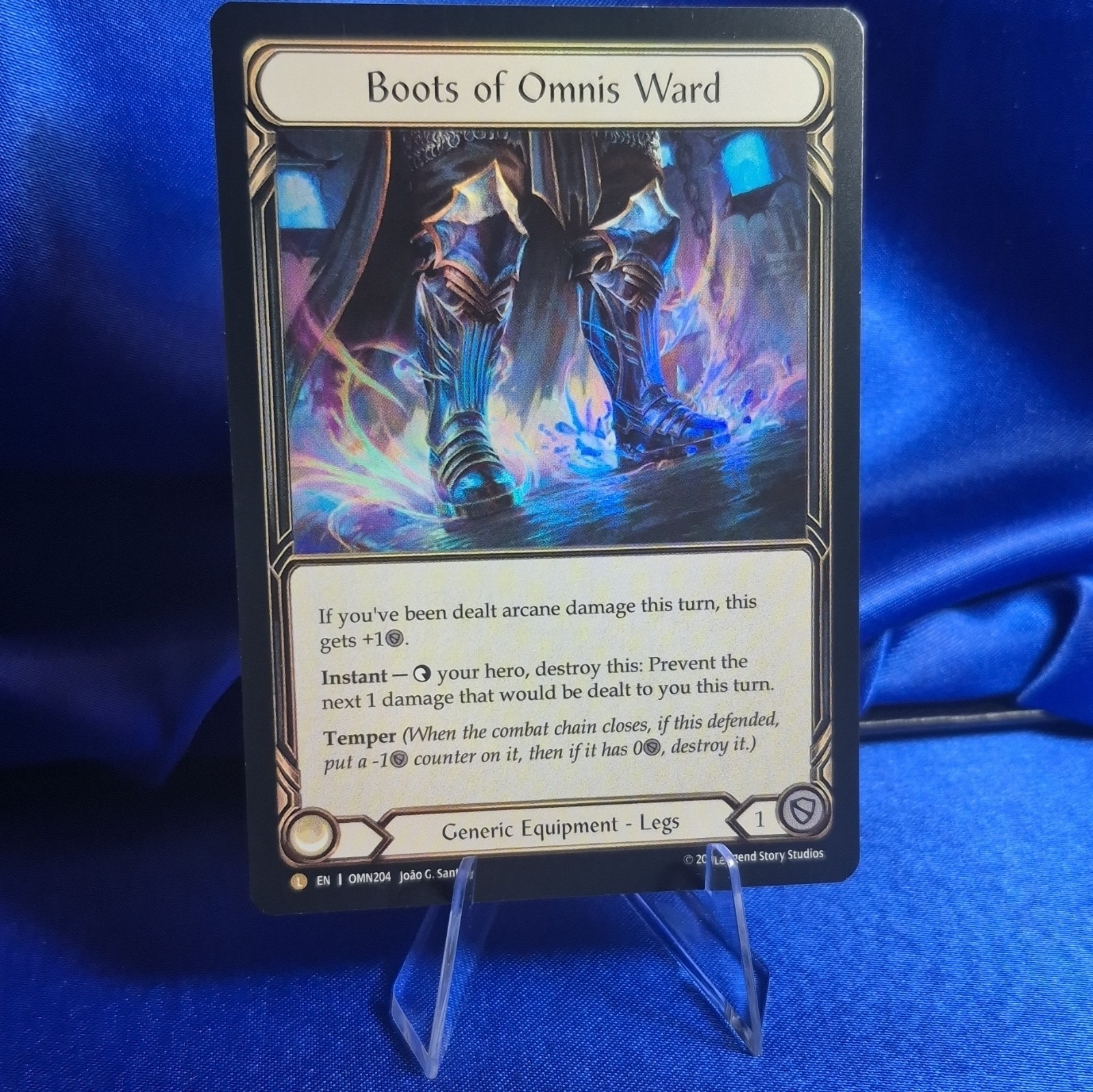Flesh And Blood Boots Of Omnis Ward OMN204 NM Legendary HOLO