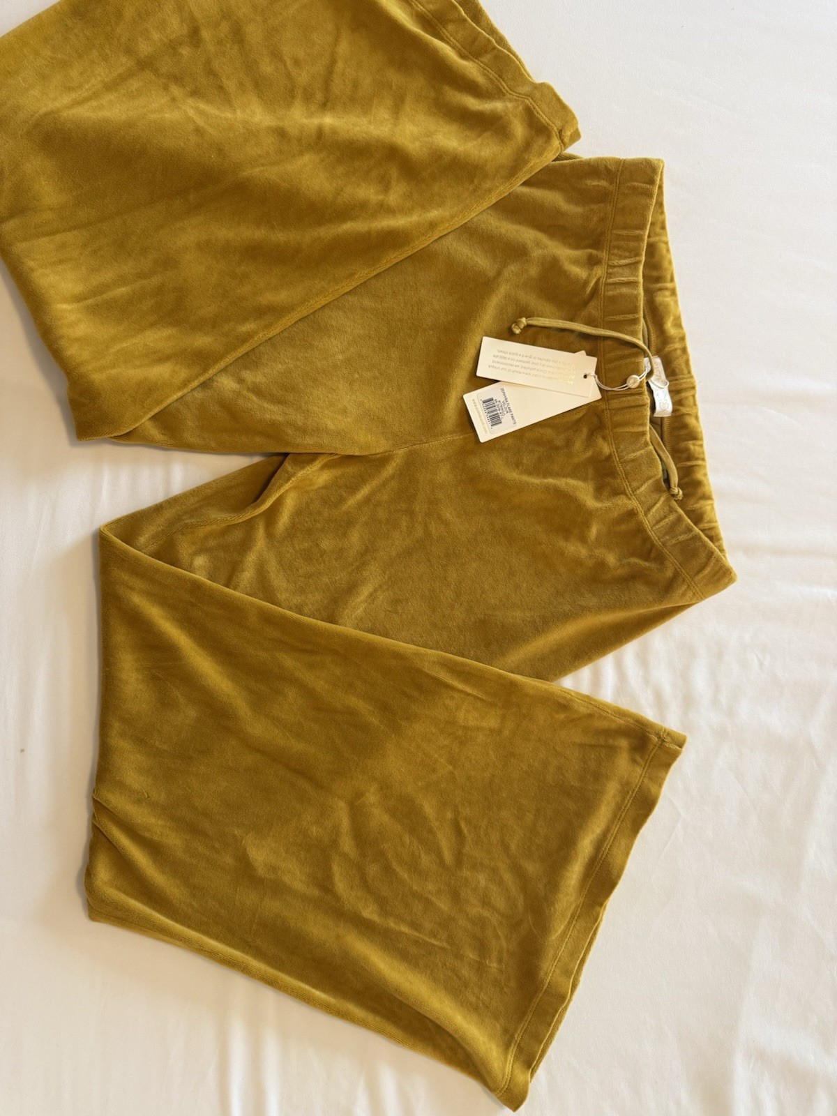 Suzie Kondi Zephyra Flare Pants Velour NWT Kitrino Sz L