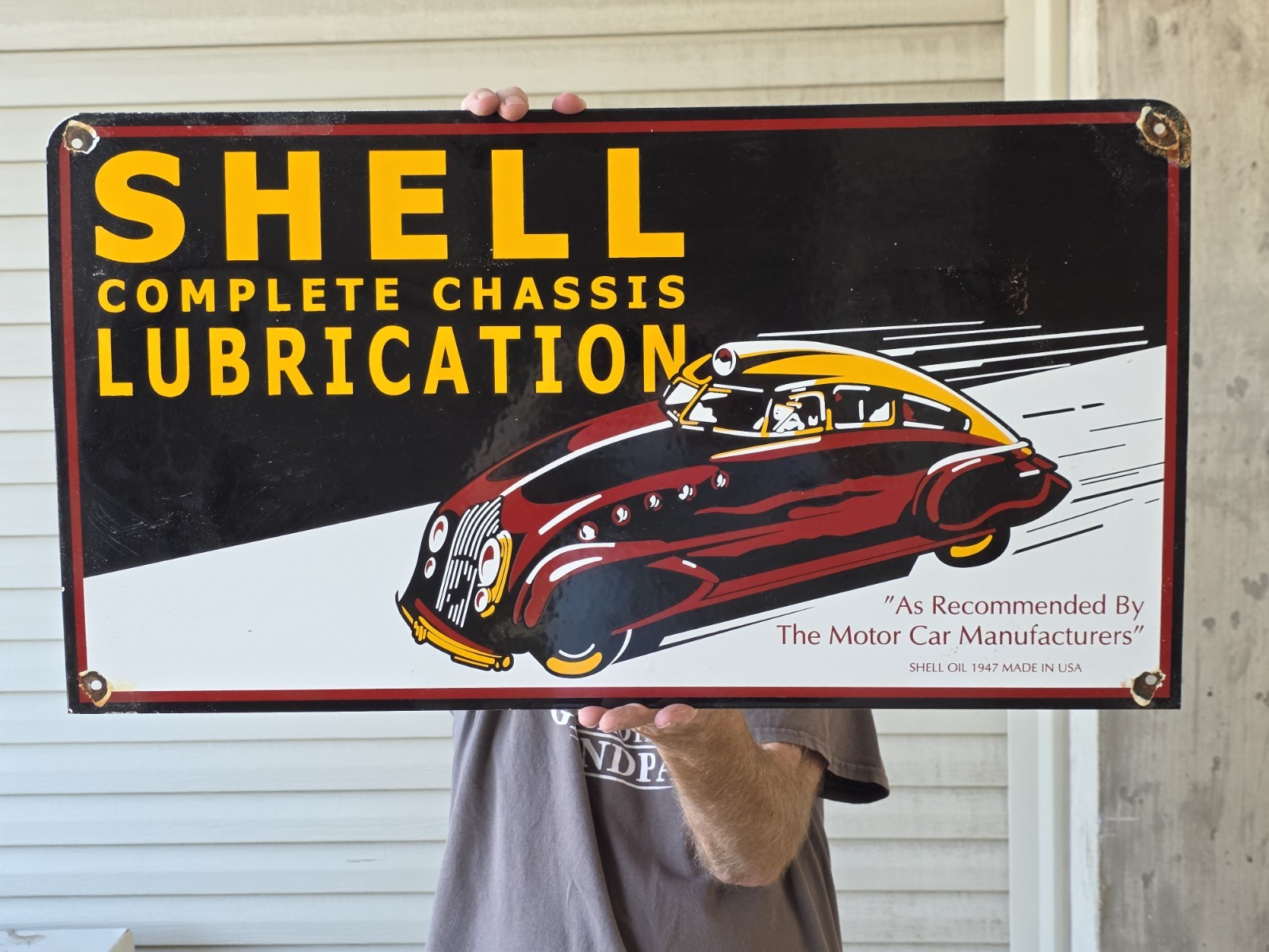 HUGE VINTAGE SHELL COMPLETE CHASSIS LUBRICATION PORCELAIN SIGN 28 HUGE VINTAGE SHELL COMPLETE CHASSIS LUBRICATION PORCELAIN SIGN 28
