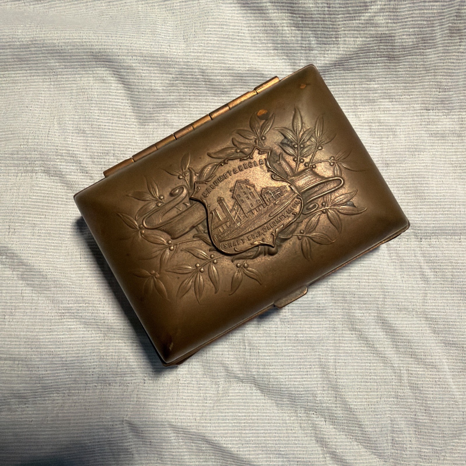 Antique Copper Footed Box Calumet & Hecla, Cigarette Trinket Jewelry, Shaft No 2 Antique Copper Footed Box Calumet & Hecla, Cigarette Trinket Jewelry, Shaft No 2