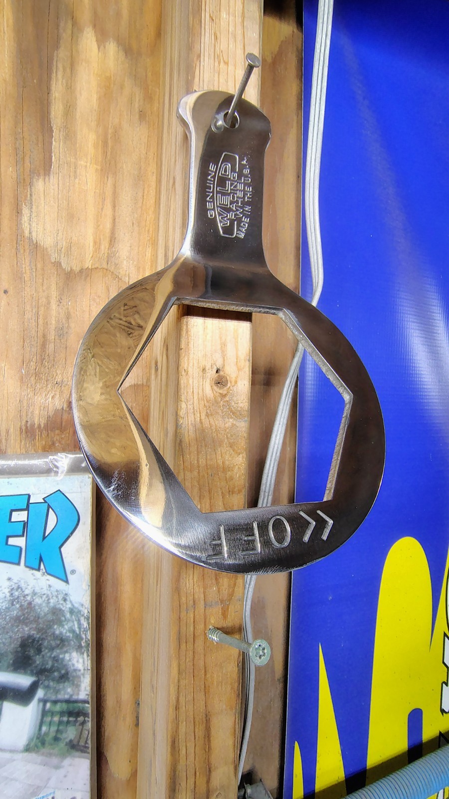 Polished 1990's Weld Racing VR-Series Center Cap Wrench Weld Racing Wheels USA Polished 1990's Weld Racing VR-Series Center Cap Wrench Weld Racing Wheels USA
