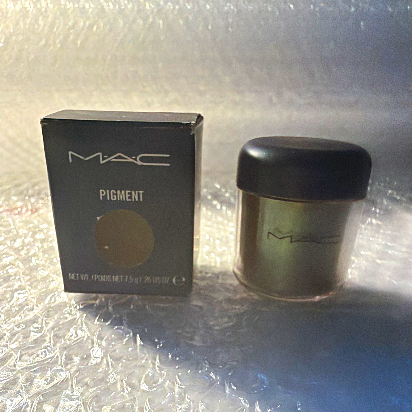 M·A·C Pigment Old Gold Single Shimmer Loose Powder A82 0.26oz
