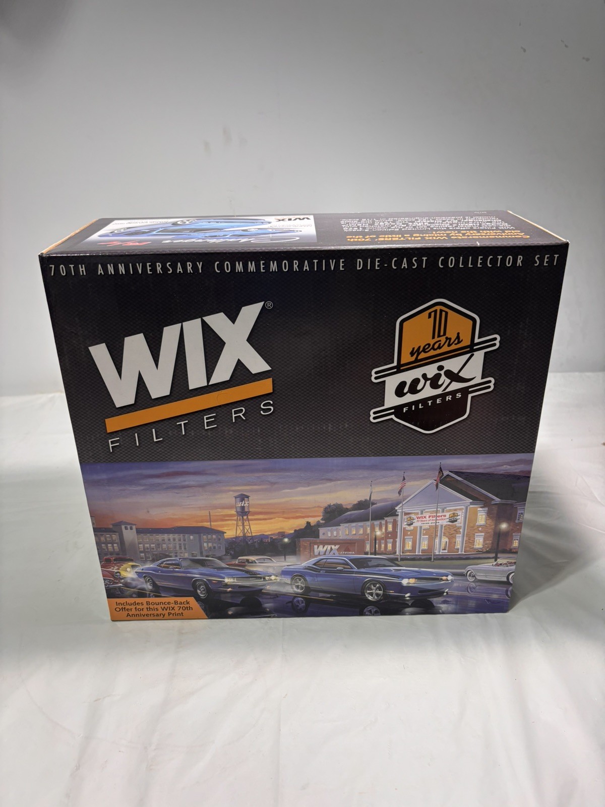 WIX FILTERS 70th ANNIV. COMMEMORATIVE DIE-CAST COLLECTOR SET - 2-CAR #99170 -NIB WIX FILTERS 70th ANNIV. COMMEMORATIVE DIE-CAST COLLECTOR SET - 2-CAR #99170 -NIB