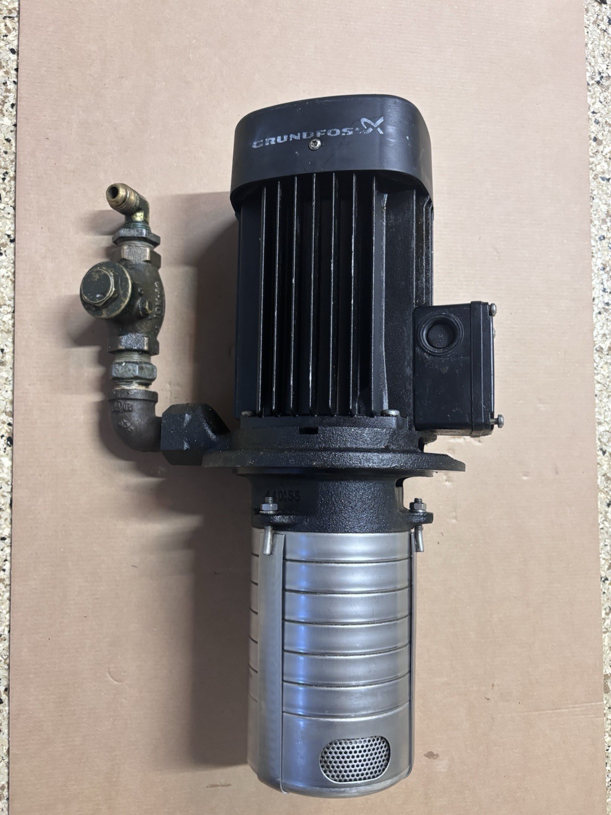 Grundfos MTH 2-60/6 A-W-A-AQQV 1.5HP 3PH 6-Stage Immersible Pump