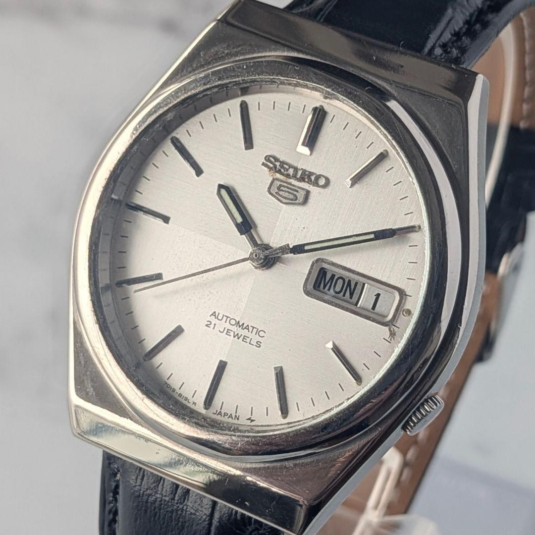 Working SEIKO 5 Automatic 70s Vintage Silver Dial