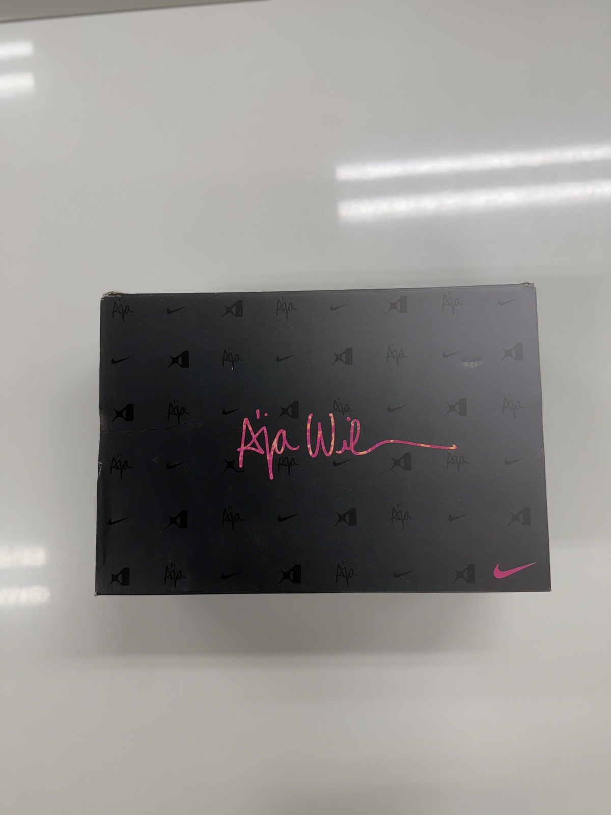 Nike A’One Basketball Shoe - Men’s 8.5 / Women’s 10