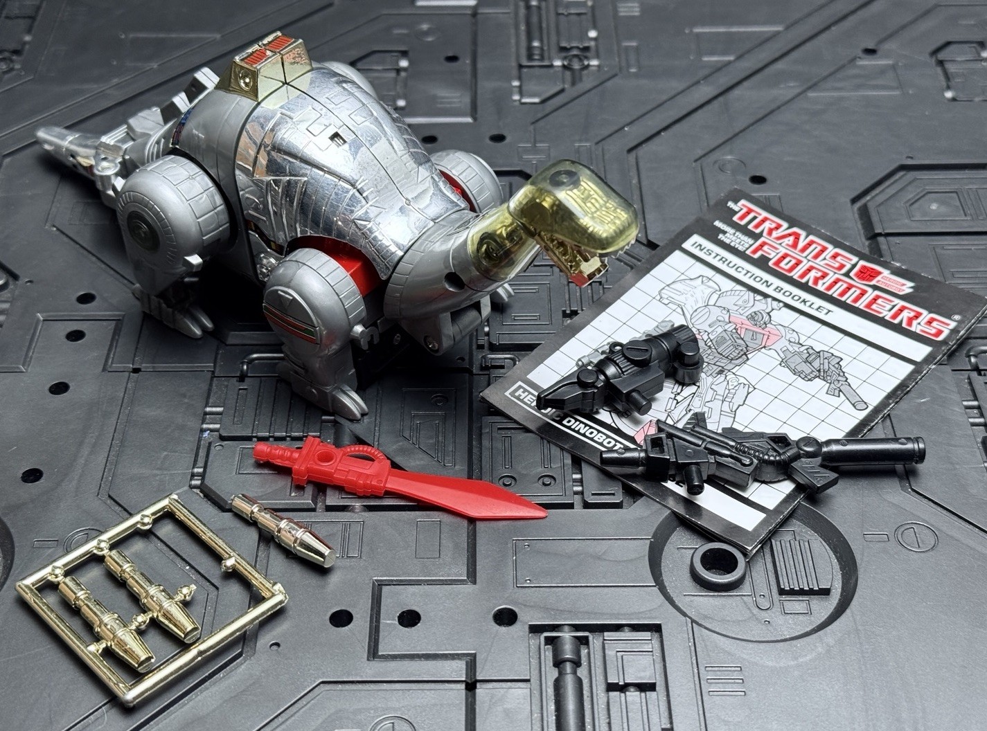 Sludge Vintage 1985 G1 Dinobot Transformers 100% Complete w/Manual Hasbro