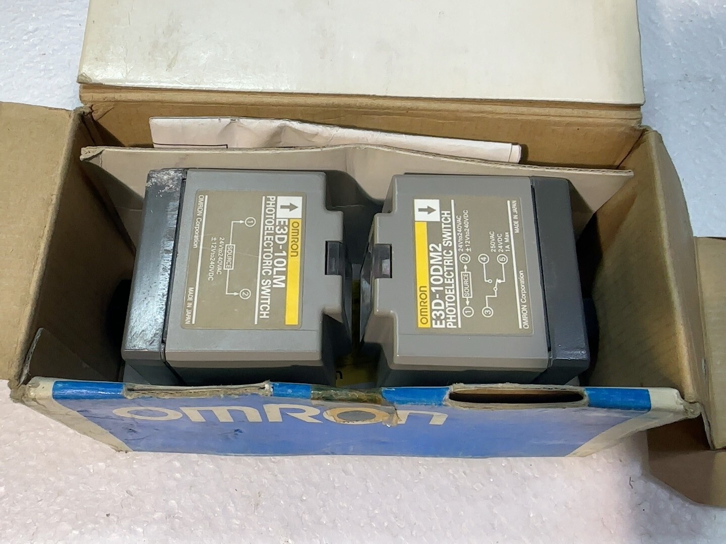 One NEW OMRON E3D-10M2T Inquiries Welcome